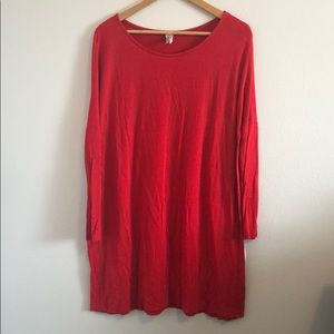 Super cozy red shift dress